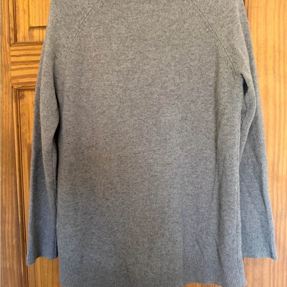 Kate Spade tan Sweater with Black Bow - Picture 4 of 8